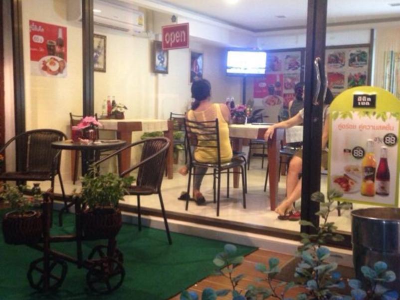 Tim Place - Bts Phra Khanong กรุงเทพมหานคร ภายนอก รูปภาพ